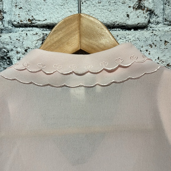 La Blouse Embroidered Pink Button Down - Picture 13 of 13